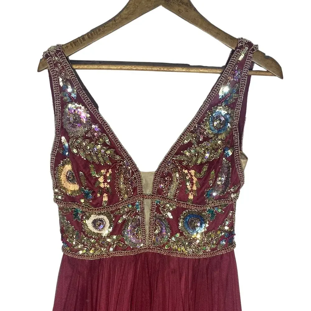 Sherri Hill Prom Dress - Picture 4 of 8